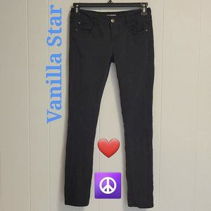 ❣️HP❣️Vanilla Star Peace Love black distressed skinny jeans. Sz: 7 (Jr)